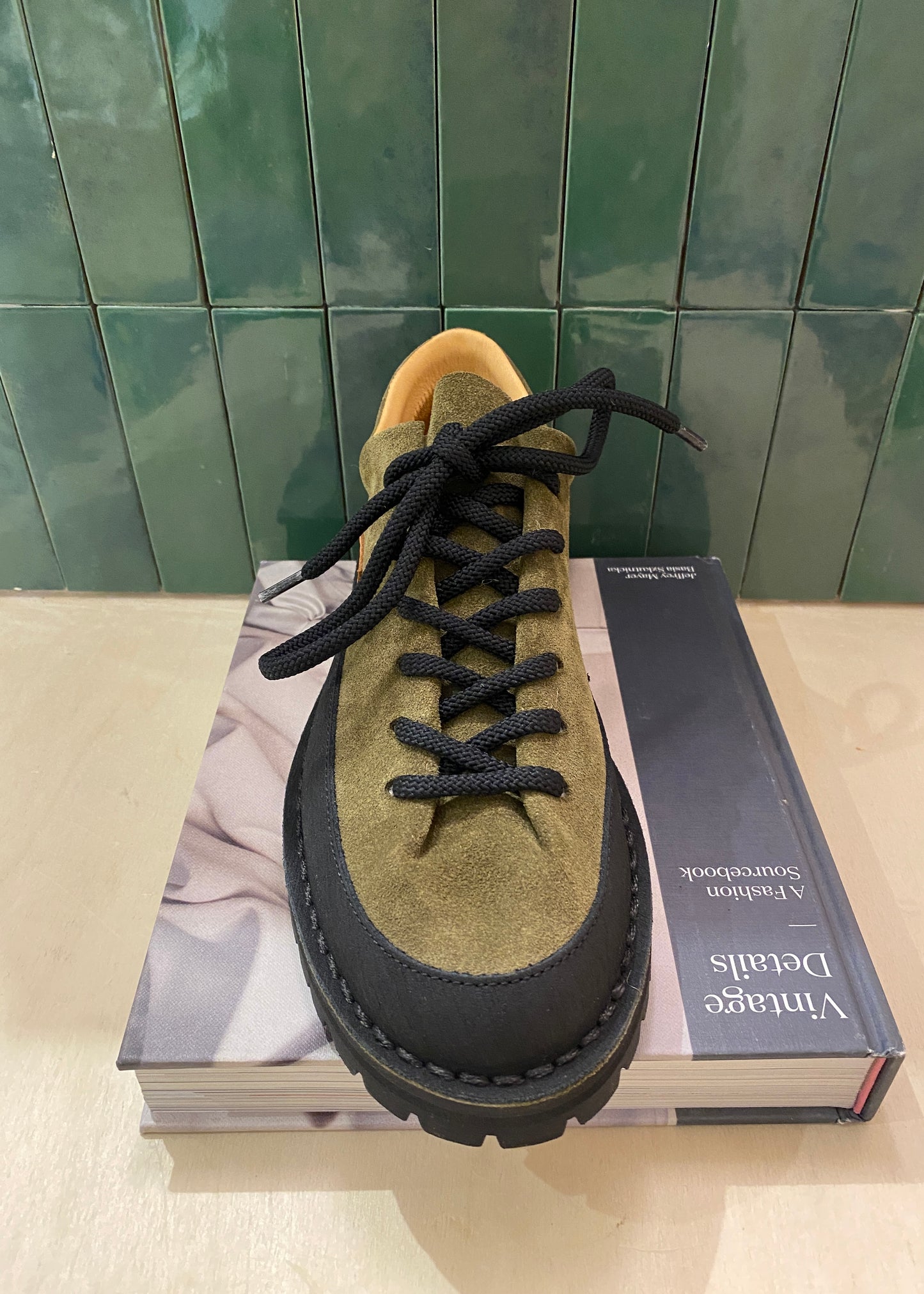 Chaussure Suede Verde T150