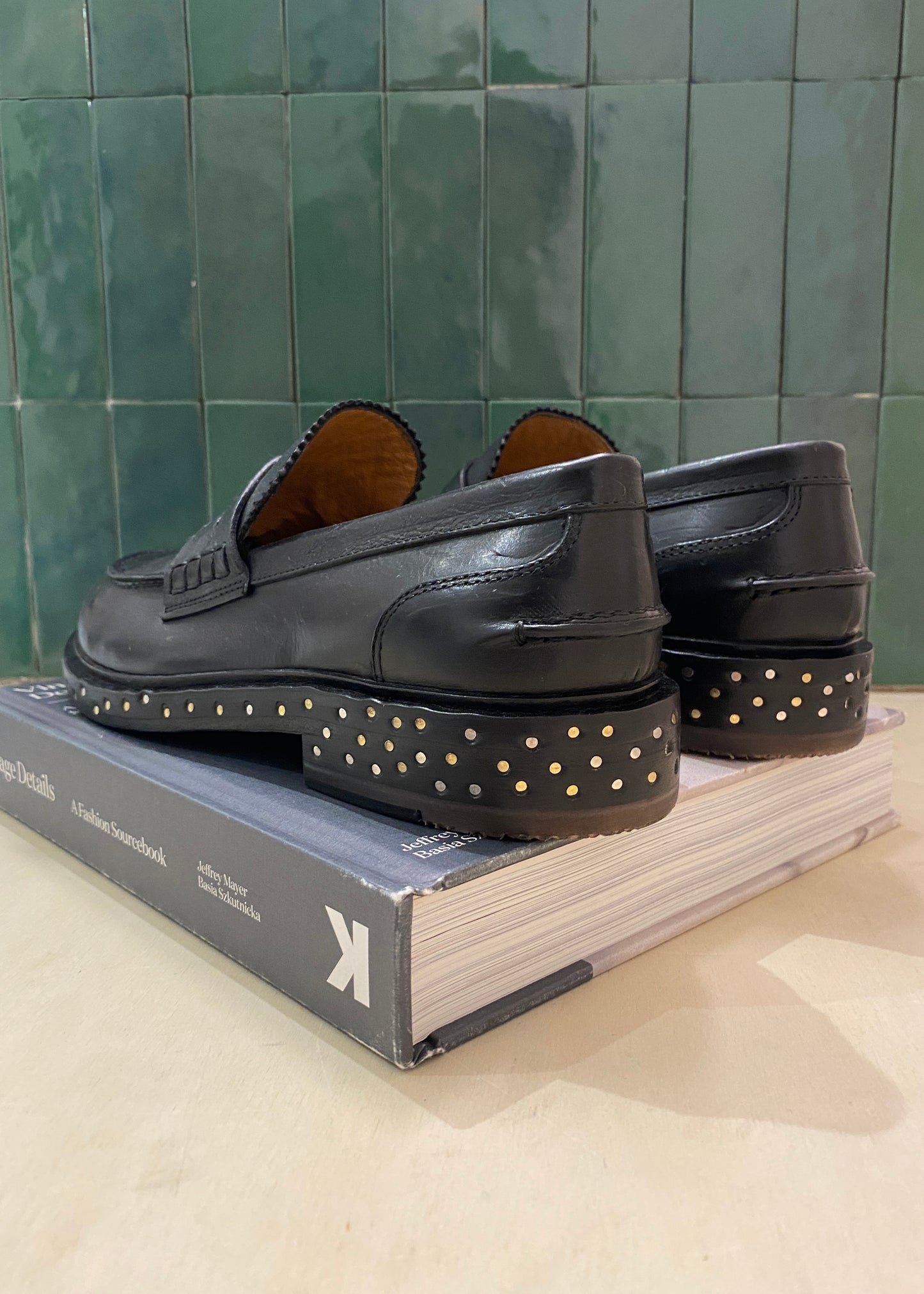 Mocassins noir semelle clous
