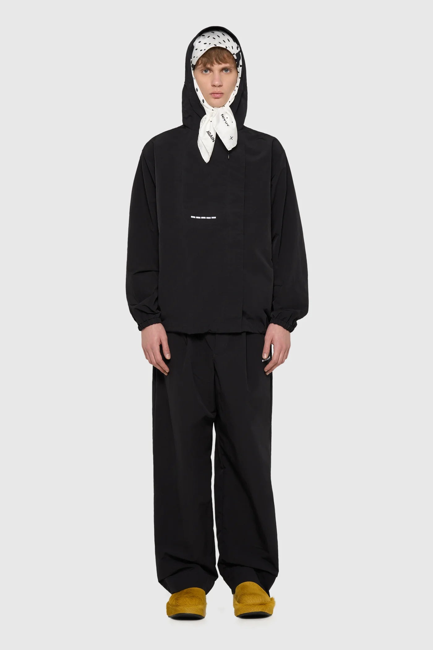 Tracks Windbreaker - Black