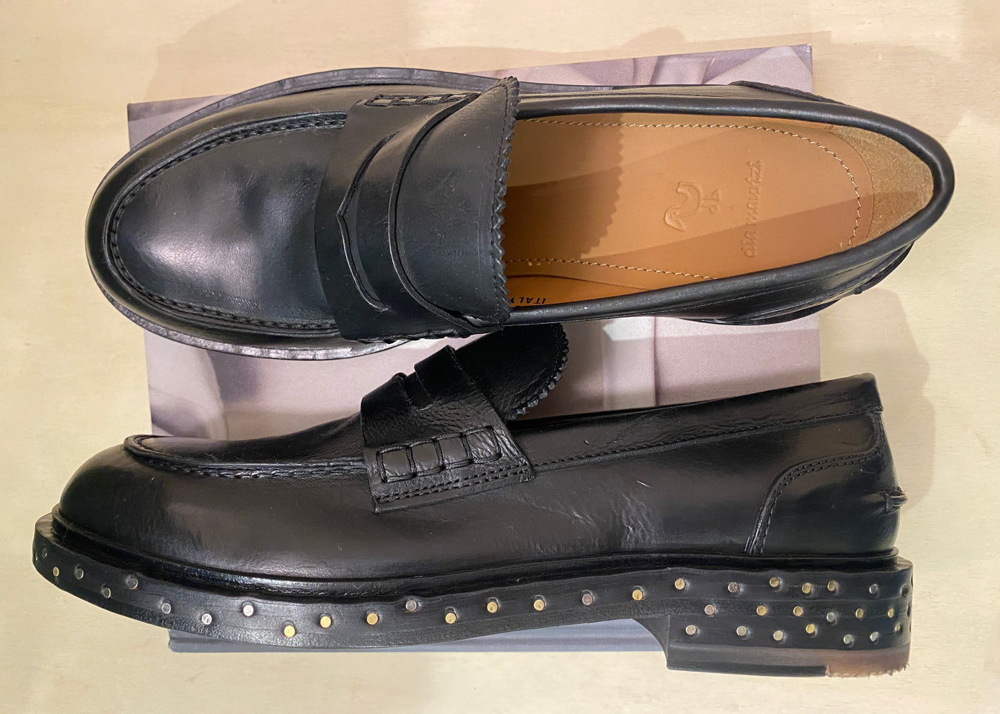 Mocassins noir semelle clous