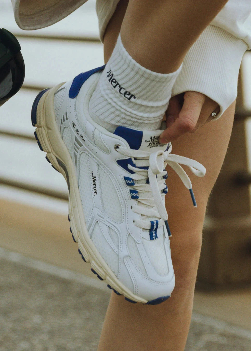 Re-Run Vintage White Blue