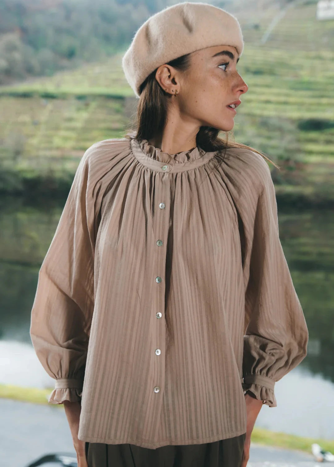 Blouse Heather beige