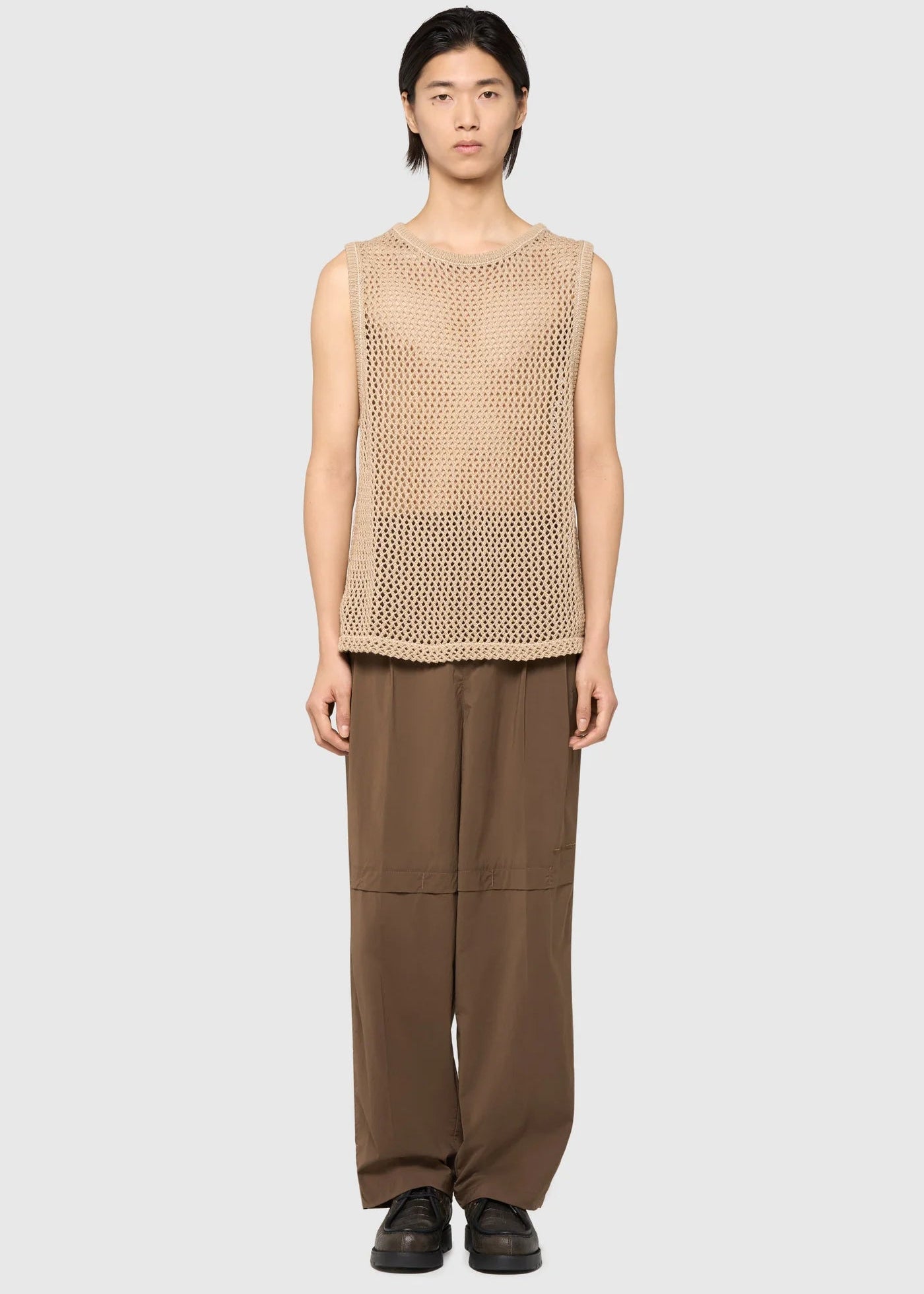 Sand pleated trousers