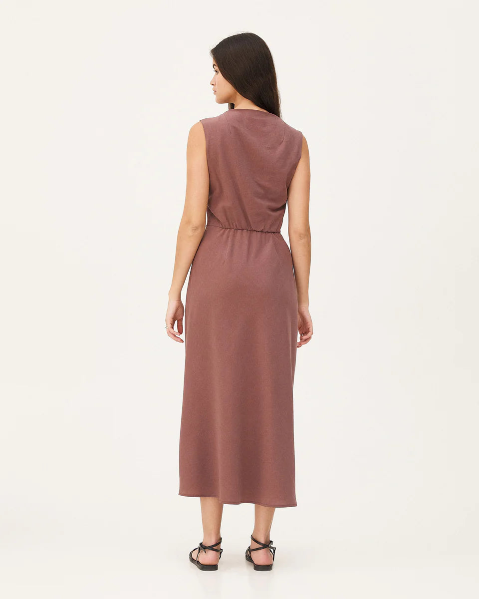 Robe Kalmar- Brown