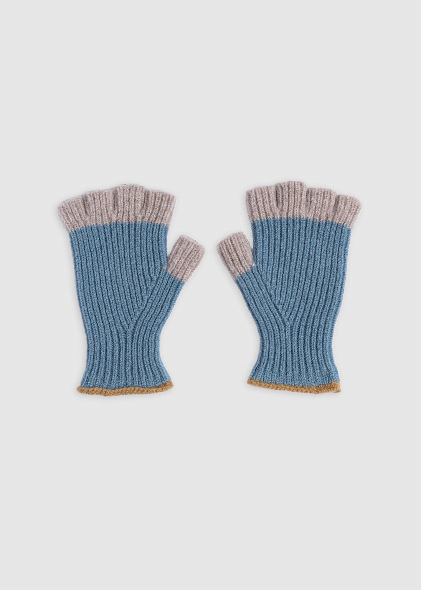 No Fingers in there Ribbed Gloves - Soft Blue