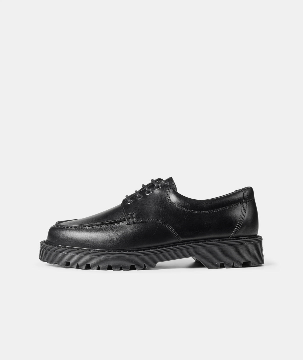 Pete Moc Toe - Black Leather