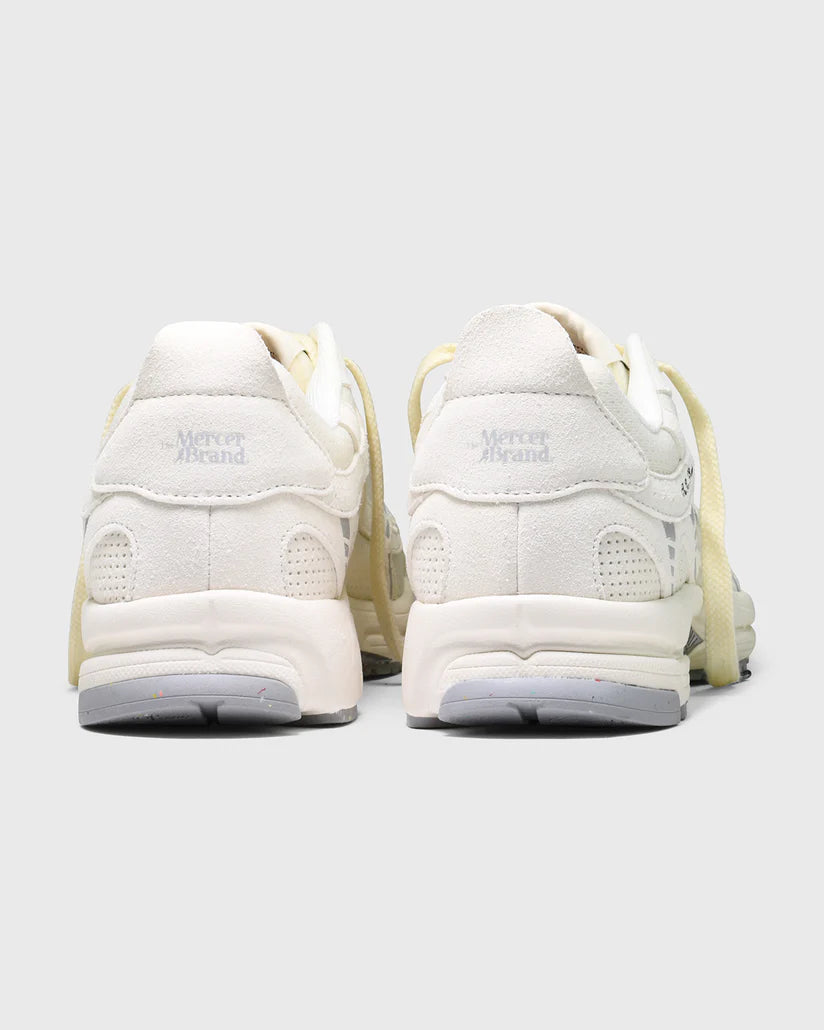Re-Run Vintage Suede - white