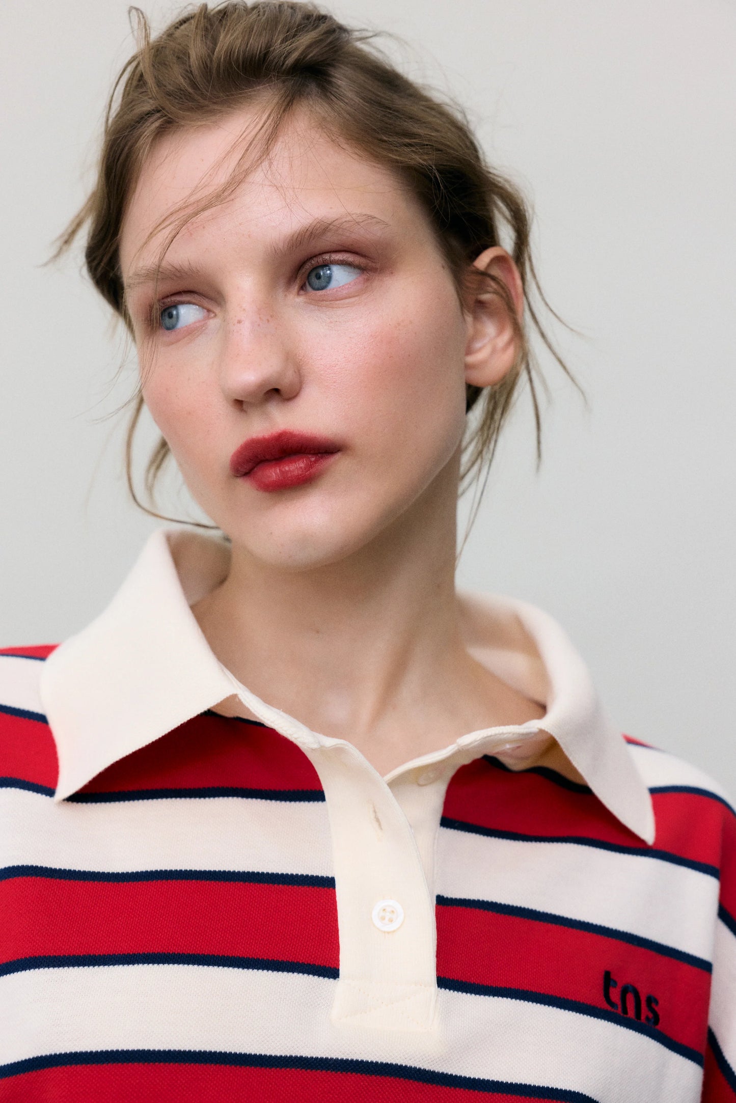 Acacia Woman Polo - Tulip Red & Midnight Stripes