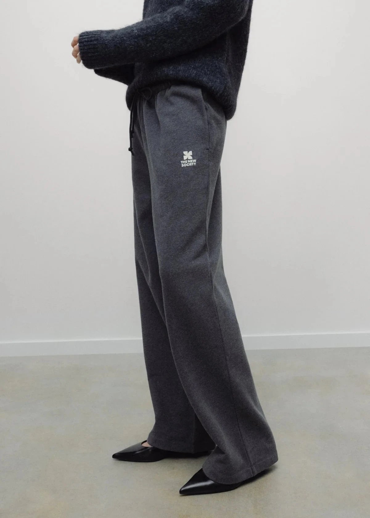 TNS logo woman jogging - Dark Grey Melange