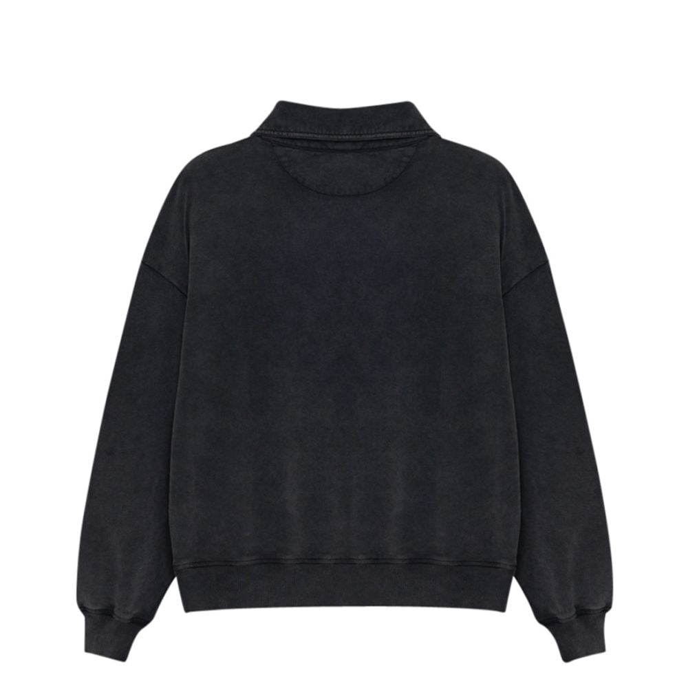 Valeria Polo whashed Grey