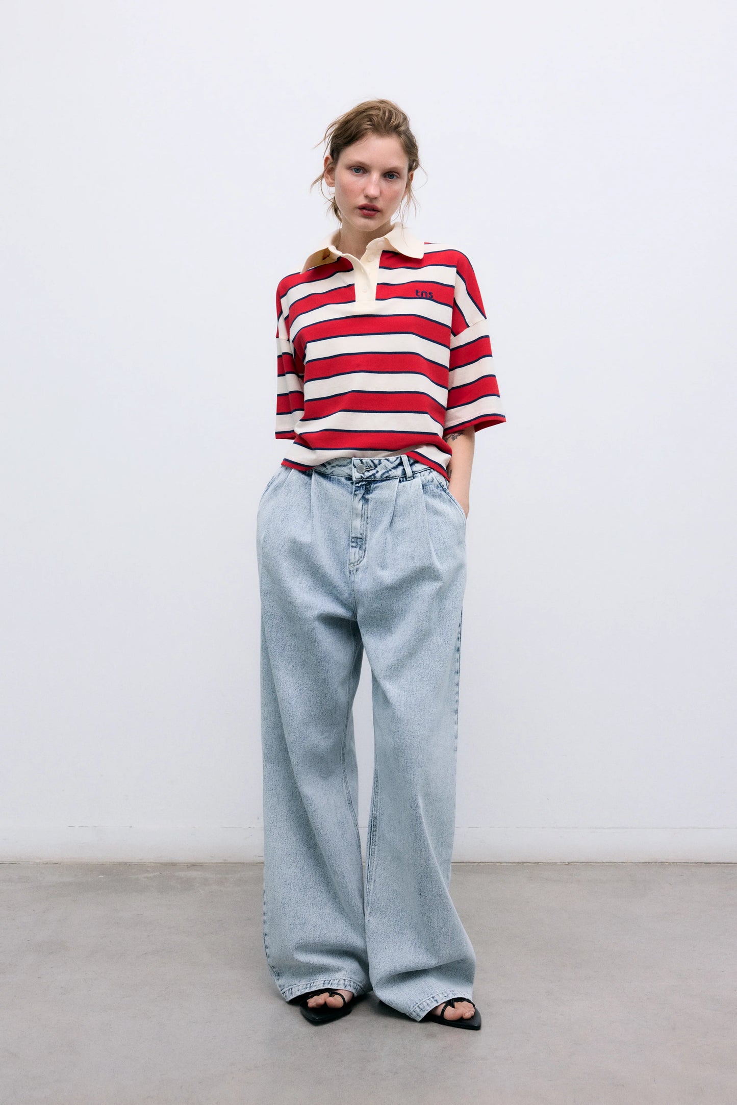Acacia Woman Polo - Tulip Red & Midnight Stripes