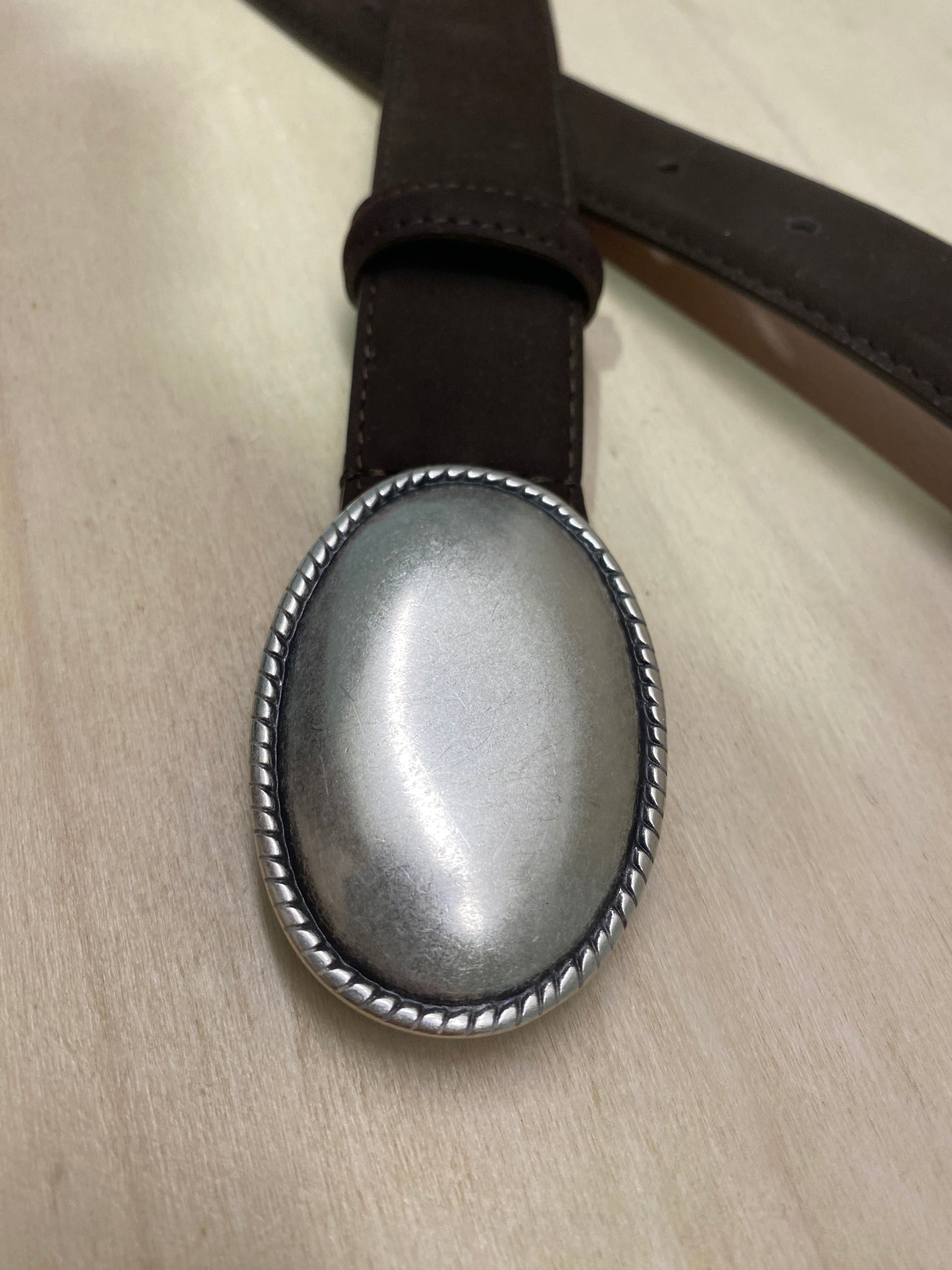 Ceinture daim chocolat boucle plate 94975AS