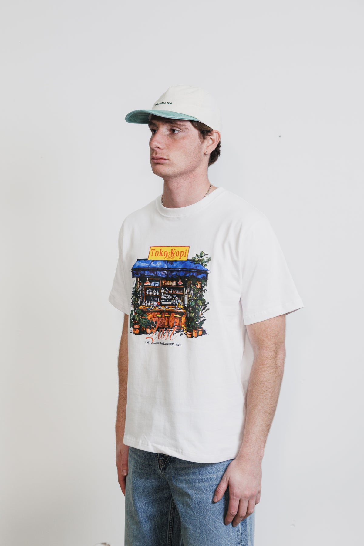 T-shirt Toko di Bali